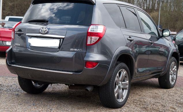 Left hand drive TOYOTA RAV 4 2.2 D-4D 4X4 EXECUTIVE